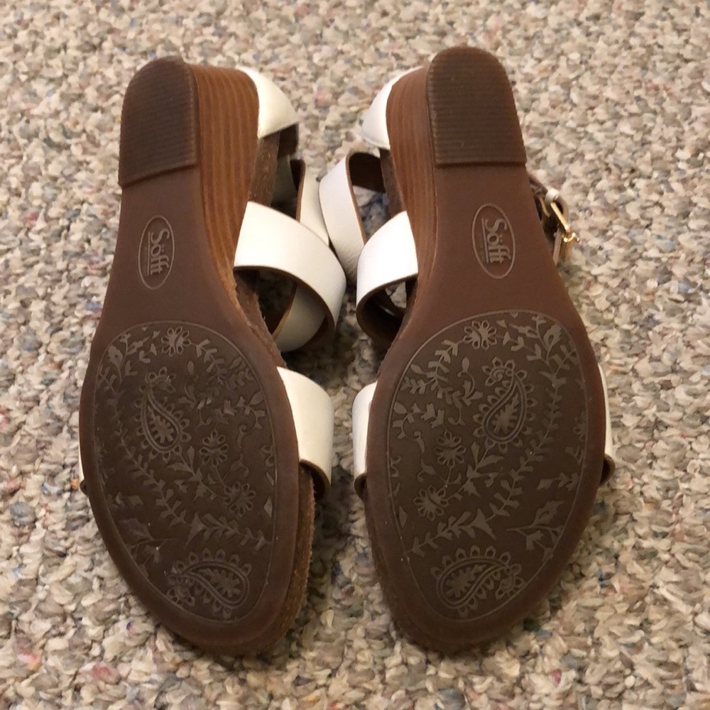 White wedge sandals - Picture 4 of 4